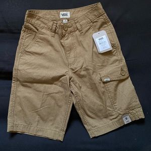 VANS KHAKI SHORTS
